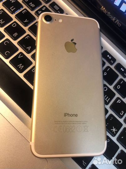 Корпус iPhone 7
