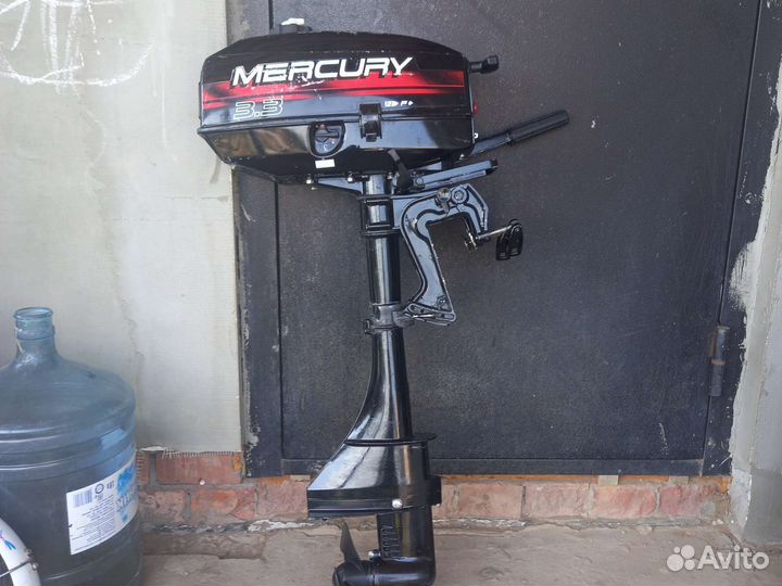 Лодочный матор Mercury 3.3