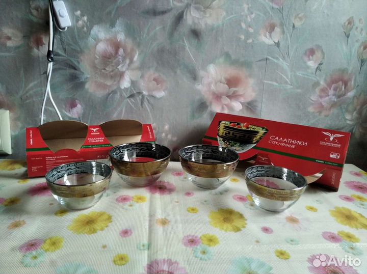 Набор из двух салатников,фруктовница