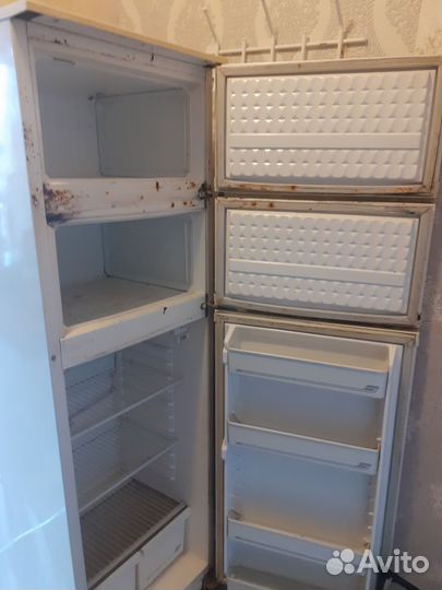 Холодильник бу