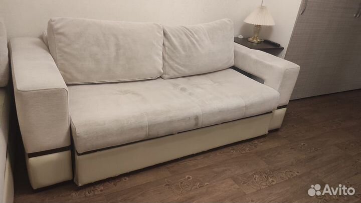 Диван раскладывающийся