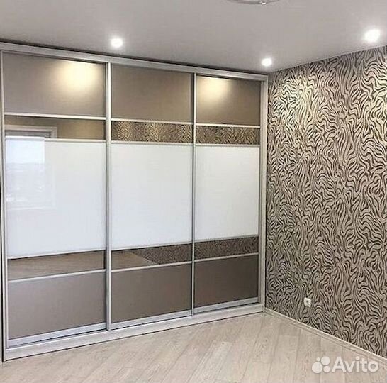 Шкаф в спальню