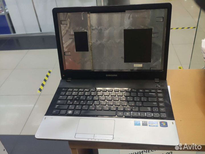 Samsung np300e4a корпус