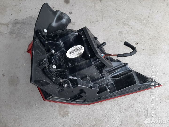 Фонарь задний левый в крыло volkswagen tiguan 2