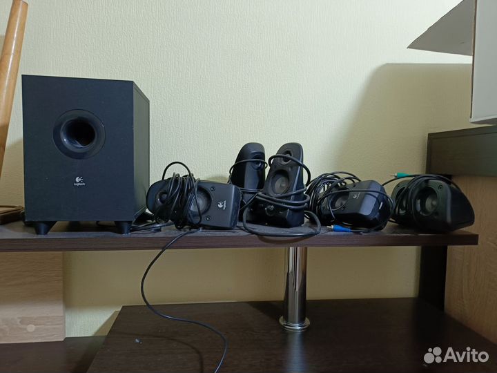 Акустические колонки Logitech 5.1