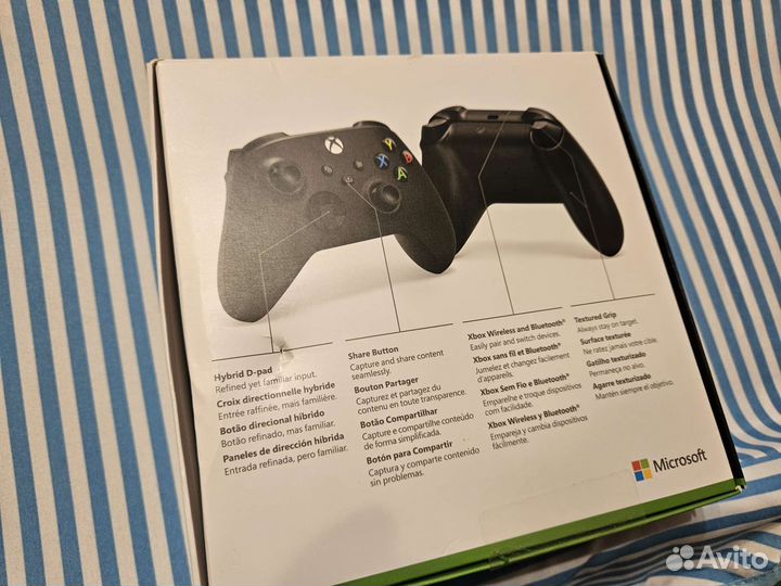 Новый геймпад Xbox Series X/S