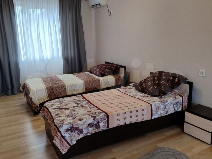 2-к. квартира, 60 м², 2/2 эт.