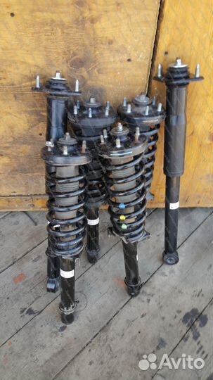 Стойка подвески задняя Honda legend KB1