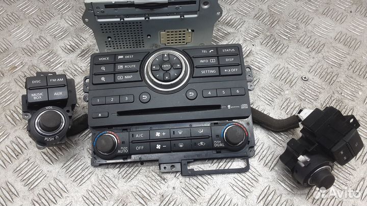 Магнитола Nissan Navara D40 (2005–2015)