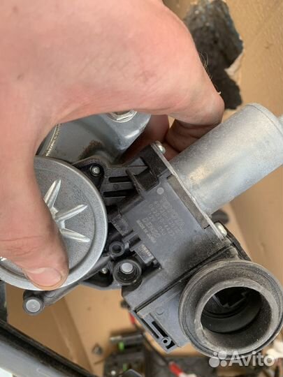 Стеклоподъемник задний правый camry 55