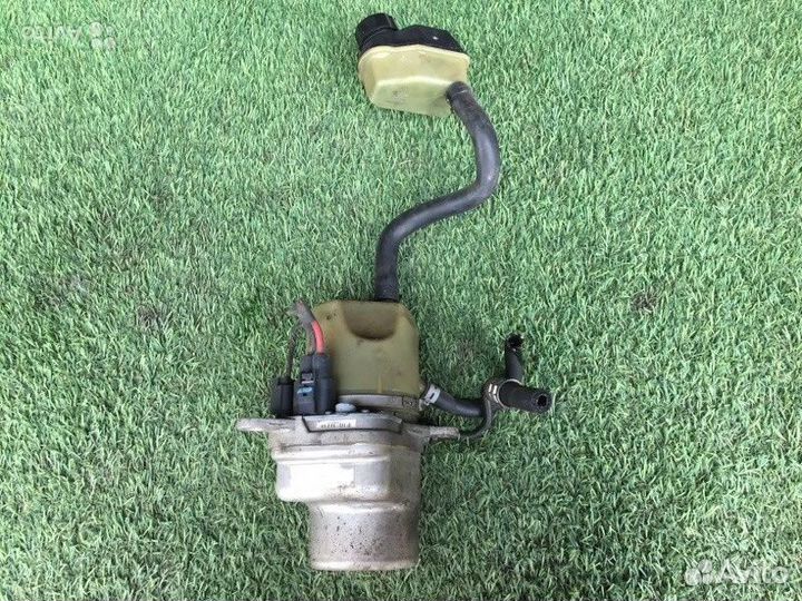 Насос эгур Volvo S40