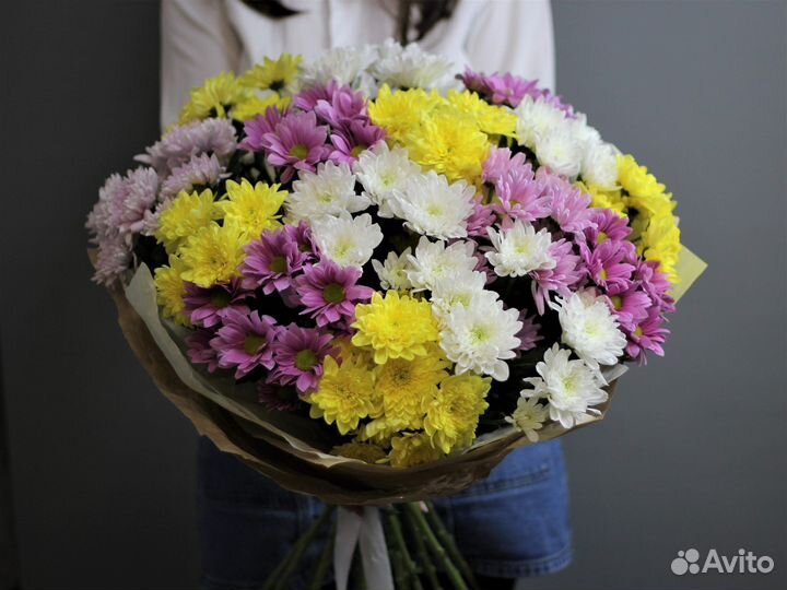 Букет из 25 хризантем