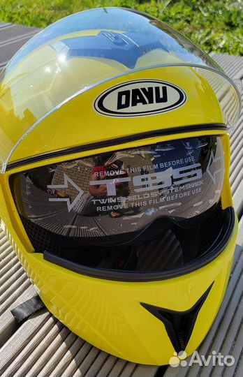 Мотошлем модуляр Dayu (размер L)