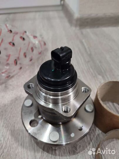 Ступица задняя с ABS Chevrolet Lacetti