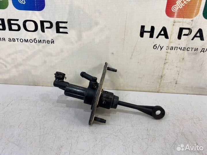 Главный цилиндр сцепления Kia Rio 3 седан 1.4 2015