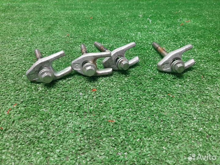 Крепление топливной форсунки Nissan X-Trail T31 2