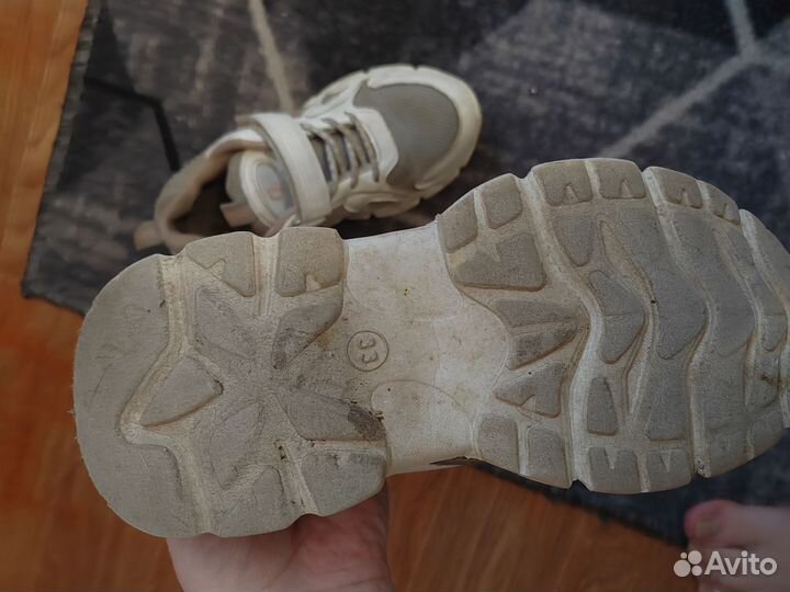 Кроссовки для девочки 33 размер