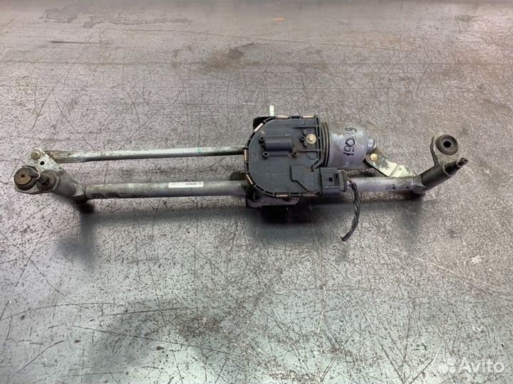 Трапеция дворников с двигателем Skoda Octavia