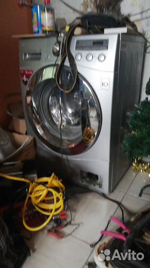 Машинка стиральная автомат