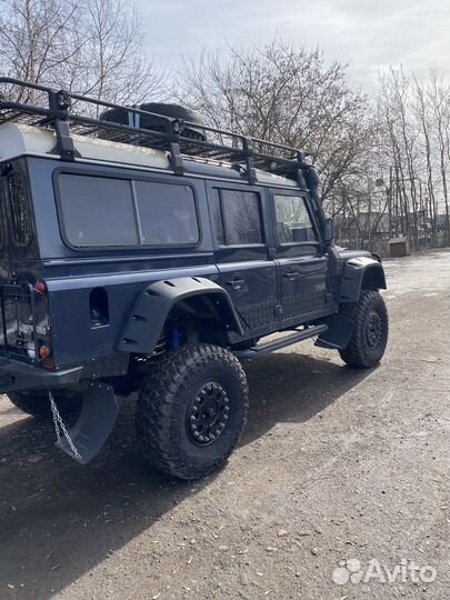 Land Rover Defender 2.4 МТ, 2010, 31 374 км