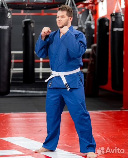 Кимоно дзюдо синее Boybo. Магазин