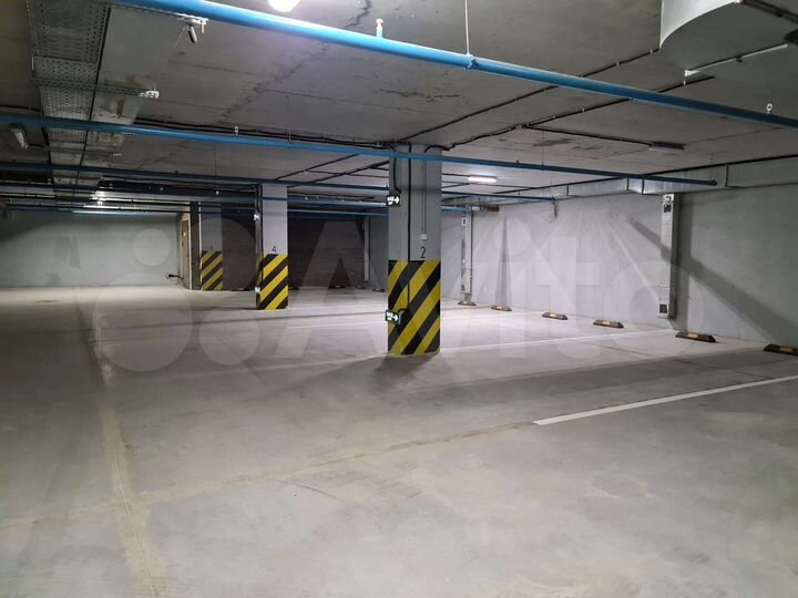 Машиноместо, 16 м²