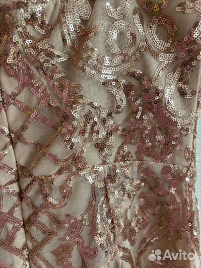 Платье праздничное