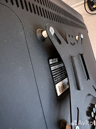 Телевизор BBK 22