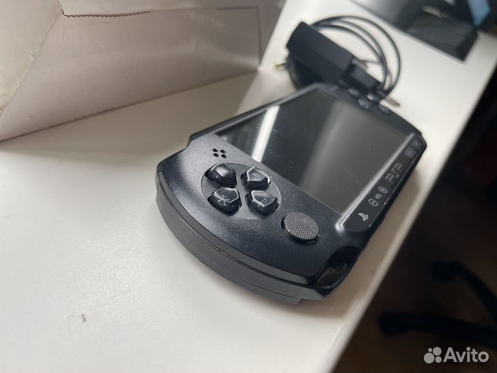 Sony PSP E1008 Прошитая