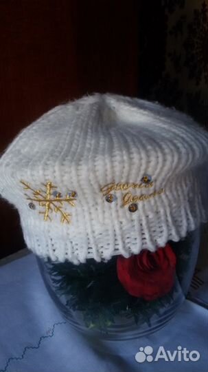 Берет для девочки на 2-4 года