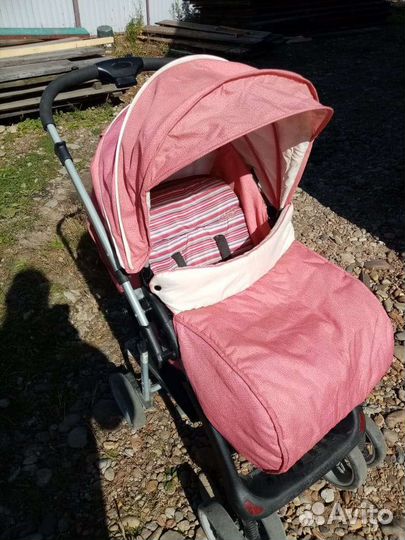 Прогулочная коляска