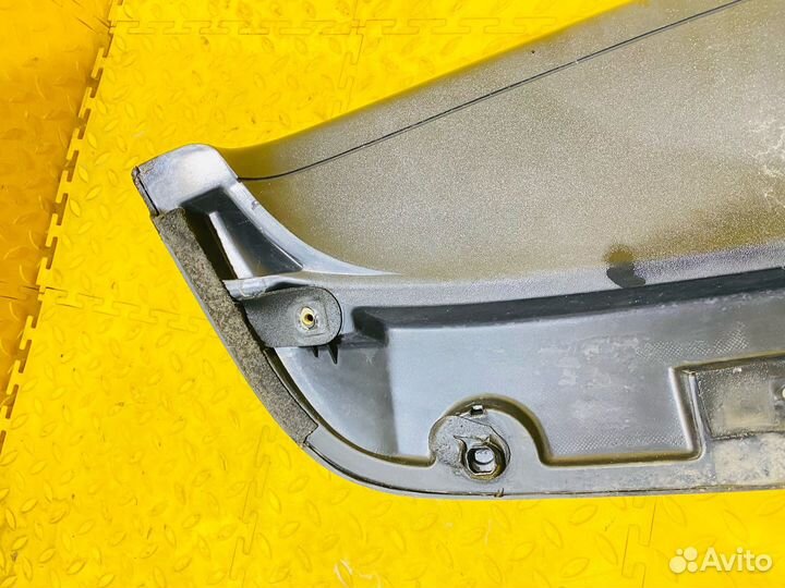 Спойлер двери багажника Rover 200 / 25 R3 95-05