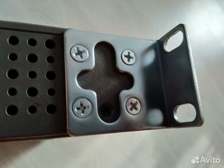 Коммутатор HP ProCurve Switch 2650 (J4899B)