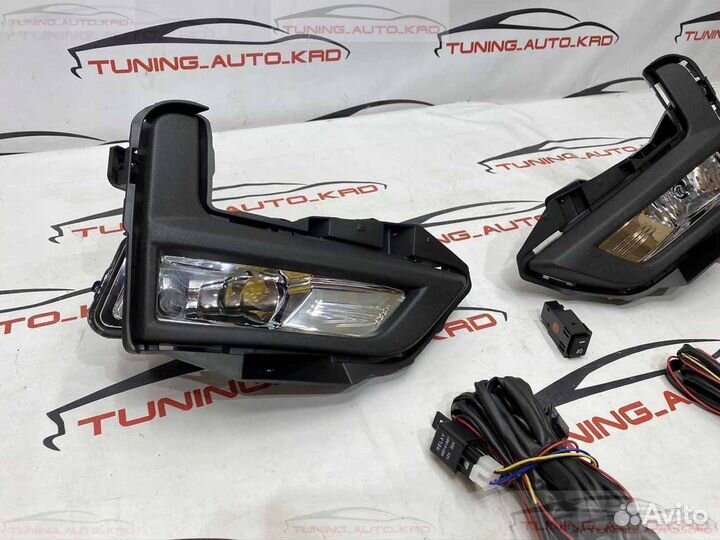 Противотуманные фары Nissan Xtrail 32 кузов W2103