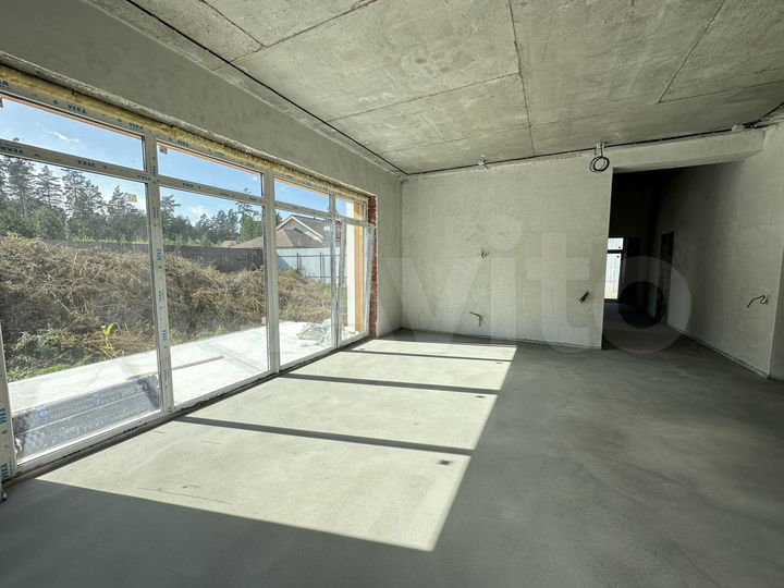 Коттедж 155 м² на участке 8,1 сот.