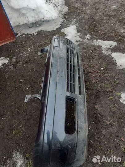 Бампер передний golf 4