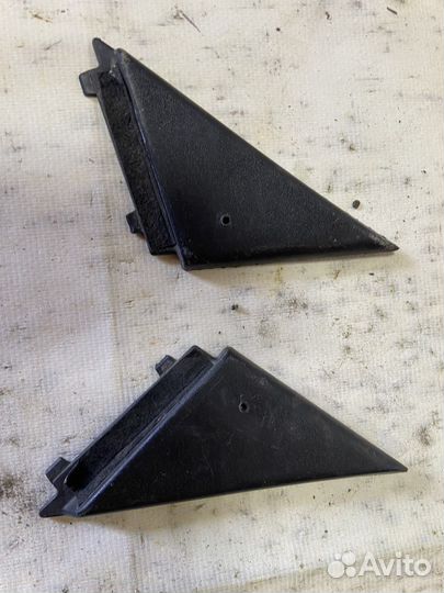 Треугольник зеркала Toyota Marino, Ceres