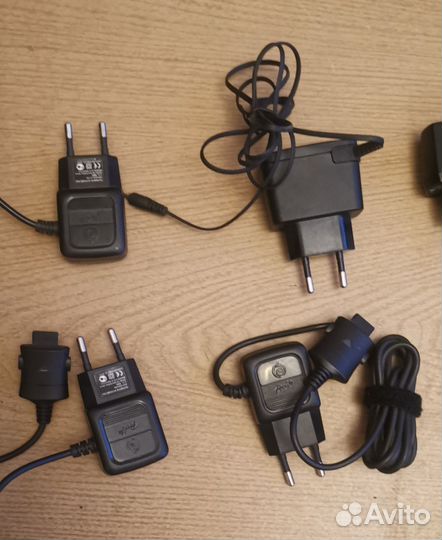 Зарядное и usb на старые телефоны