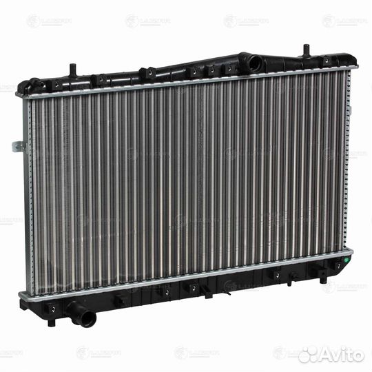 Радиатор chevrolet lacetti 1.4-1.8 M/T 04- LRC CH