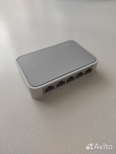 Сетевой коммутатор TP-Link TL-SF1005D
