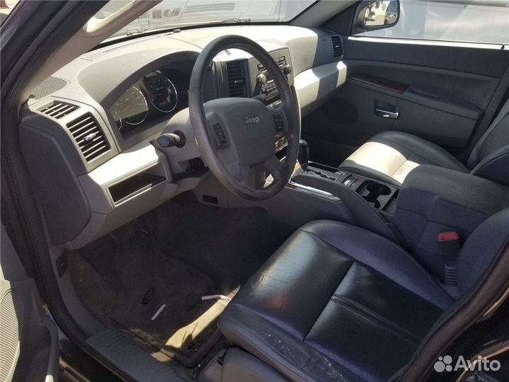 Разбор на запчасти Jeep Grand Cherokee