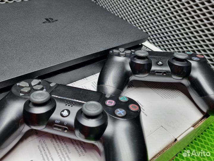 Sony PlayStation 4 Slim 1 tb