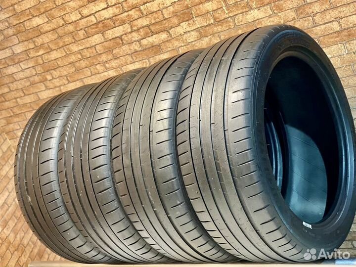 Michelin Pilot Sport 4 225/45 R17