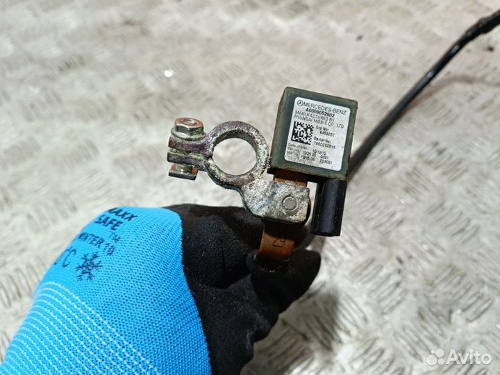 Клемма аккумулятора Mercedes-Benz E-Class W212