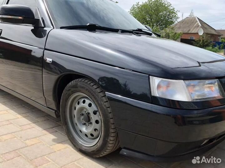 Губа на бампер