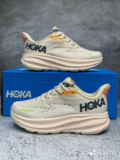 Кроссовки hoka