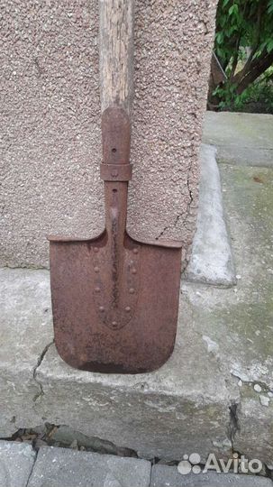 Старинная лопата