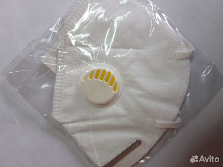 Маска-респиратор kn95 с клапаном