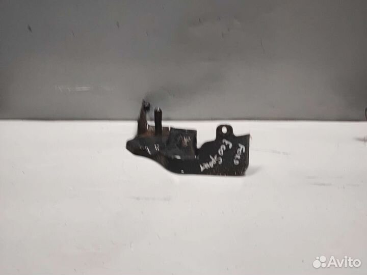 Брызговик задней балки правый Ford EcoSport