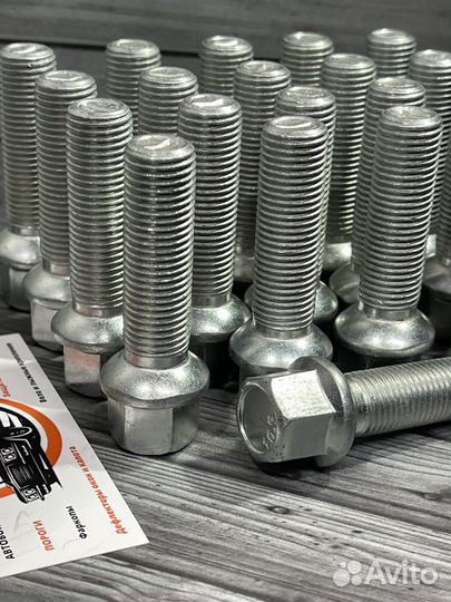 Болт колесный M14x1.5 Ellis Mercedes